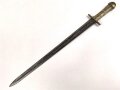 Schweiz, Weidmesser ohne Scheide , aufpflanzbar, Kantonal, Gesamtlänge 66,2 cm, Messinggriff mit gerader Parierstange  ,  Keilklinge mit mittiger Hohlkehle  fleckig  ,Schlitzlänge für die Gewehraufnahme 9,2 cm, Schlitzbreite 7,5 mm