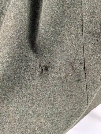 Heer, Mantel Modell 1936 für einen Gebirgsjäger.  Kammerstück von 1941 in gutem Gesamtzustand.