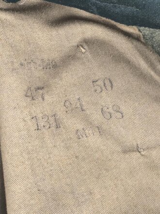 Heer, Mantel Modell 1936 für einen Gebirgsjäger.  Kammerstück von 1941 in gutem Gesamtzustand.