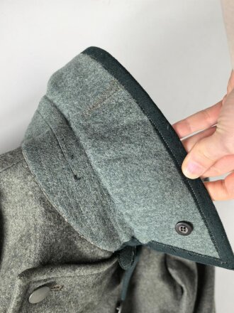 Heer, Mantel Modell 1936 für einen Leutnant der Infanterie. Kammerstück in gutem Gesamtzustand. Feldgrau