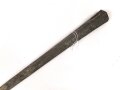 Zinkblechscheide für eine Blankwaffe. Dreieckig, 20 - 20-30mm. Gesamtlänge 47cm