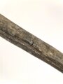 Zinkblechscheide für eine Blankwaffe. Dreieckig, 20 - 20-30mm. Gesamtlänge 47cm