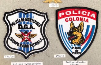 Uruguay, Sammlung Ärmelabzeichen und Pilotenabzeichen der Polizei, auf Karton getackert