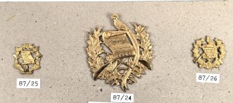 Guatemala, Sammlung verschiedener Mützenabzeichen