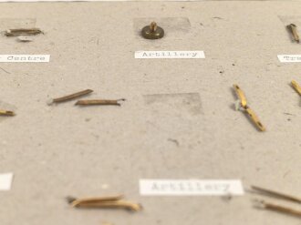 Guatemala, Sammlung verschiedener Mützenabzeichen