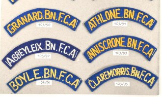 Irland, Sammlung Ärmelabzeichen, auf Karton getackert