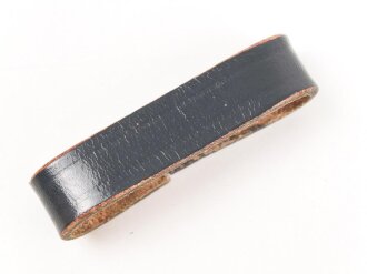 Schieber für ein Zweidornkoppel , schwarzes Leder, Innenmaß 47mm, Nachkriegsfertigung