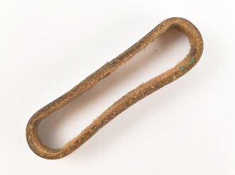 Schieber für ein Zweidornkoppel , schwarzes Leder, Innenmaß 48mm, Nachkriegsfertigung