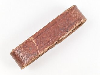 Schieber für ein Zweidornkoppel , braunes Leder, Innenmaß 50mm, Nachkriegsfertigung