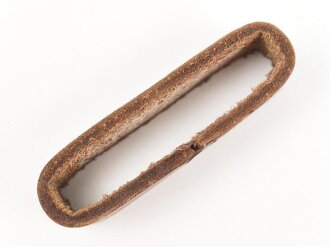 Schieber für ein Zweidornkoppel , braunes Leder, Innenmaß 50mm, Nachkriegsfertigung