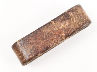 Schieber für ein Zweidornkoppel , braunes Leder, Innenmaß 46mm