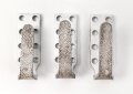 Drei Haken für eine Dienstbluse für Parteiverbände. Aluminium, M5/ 76