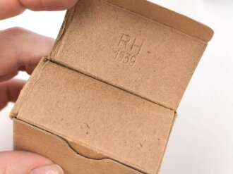 2 Stück leere Patronenschachteln für je 15 Schuss Munition zum K98 der Wehrmacht