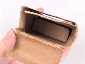 2 Stück leere Patronenschachteln für je 15 Schuss Munition zum K98 der Wehrmacht
