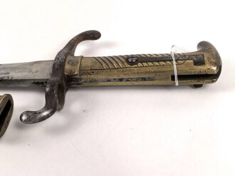 Kaiserreich, Preussen, Seitengewehr Modell 1871, Kammerstück, W 73, Hersteller Coulaux & Co Klingenthal, Abnahmestempel auf allen Teilen, Truppenstempel auf Parierstange, Mundblechschraube fehlt, einsatzgeschliffen ,