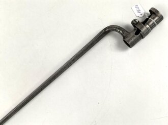 Österreich, Tüllenbajonett   Modell 1854 ohne Scheide für die Gewehre Lorenz, Wänzel oder auch bayrisches Podewilsgewehr , Vierkantklinge, Gesamtlänge 55,5 cm  um einen halben cm leicht gekürzt , 18,5 Tülleninnendurchmesser, Tüllenlänge 80,5 cm, 