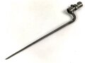 Frankreich, Tüllenbajonett 3 kantig, Typ  Modell AN 9 , wohl deutsches Beutestück, leicht gekürzt, Gesamtlänge 45,2 cm, Tüllenöffnung oben 22mm, Tüllenlänge 66,5 mm,