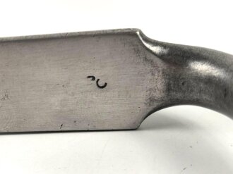 Frankreich, Tüllenbajonett 3 kantig, Typ  Modell AN 9 , wohl deutsches Beutestück, leicht gekürzt, Gesamtlänge 51,2 cm, Tüllenöffnung oben 22mm, Tüllenlänge 68 mm, deutsche Abnahme W mit Krone