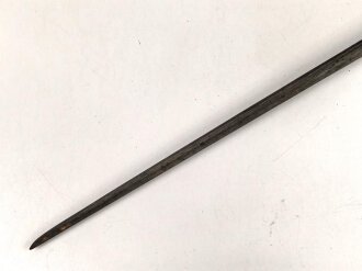 Österreich,Tüllenbajonett 3 kantig, Modell ähnlich 1798, Gesamtlänge 52 cm, Tüllenöffnung oben 21mm, etwas verbogen , Tüllenlänge 64mm, Klingenbreiteite 24 mm