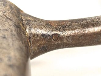 Tüllenbajonett 3 kantig, unbekannt,  Gesamtlänge 72,7 cm, Tüllenöffnung oben 24 mm,Tüllenlänge 66mm, Klingenbreiteite 18 mm