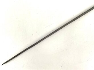 Tüllenbajonett 3 kantig, unbekannt,  Gesamtlänge 72,7 cm, Tüllenöffnung oben 24 mm,Tüllenlänge 66mm, Klingenbreiteite 18 mm