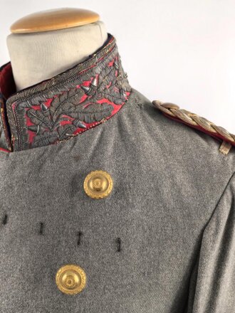 1. Weltkrieg Sachsen, kleiner Rock für einen General. Getragenes Stück in gutem Gesamtzustand, die Effekten gedunkelt