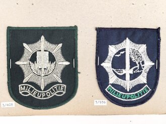 Niederlande, Sammlung Ärmelabzeichen der Polizei, auf Karton getackert