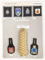 Niederlande, Sammlung Geschwader und Staffelabzeichen und Brustanhänger der Luftwaffe, auf Karton getackert