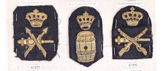Niederlande, Sammlung Spezialistenabzeichen der Marine, auf Karton getackert