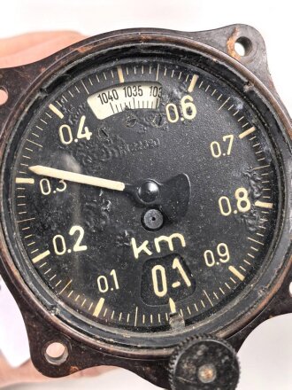 Luftwaffe Höhenmesser Fl 22320, Ausführung um...
