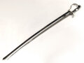 " Kavallerie Regiment 18"  Säbel von Eickhorn Solingen mit beidseitig geätzter Klinge. Sehr seltene Ausführung mit zwei Adlern. Die Klinge in sehr gutem Zustand, die Scheide original lackiert mit diversen Altersspuren, die Griffwicklung teilweise defekt.