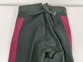 Bayern, Uniformhose für einen Angehörigen im 2. Ulanen Regiment Ansbach oder 2. Chevaulegers Regiment „Taxis“ Regensburg.  Eigentumstück in gutem Gesamtzustand