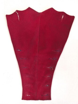 Bayern, Paraderabatte zur Ulanka für einen Angehörigen im 2. Ulanen Regiment " König " Ansbach. Eigentumstück mit Namensetikett  in gutem Gesamtzustand. Gesamtbreite oben 33,5cm
