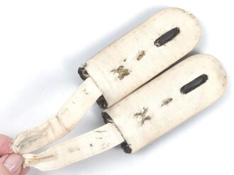 Preussen, Paar Schulterstücke für einen Leutnant im Füsilier Regiment 86 Flensburg. Unschön montiert