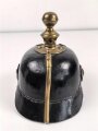 Preussen, Pickelhaube für Mannschaften der Artillerie. Aus alt- und neuteilen zusammengebautes Stück