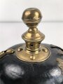 Preussen, Pickelhaube für Mannschaften der Artillerie. Aus alt- und neuteilen zusammengebautes Stück