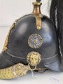 Bayern, Helm für Angehörige der Bürgerwehr Modell 1848. Zusammengehöriges, in allen Teilen originales Stück