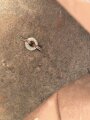 Preussen 1. Weltkrieg, feldgraue Pickelhaube für Mannschaften aus Filz. Leicht getragenes Stück mit diversen kleineren Beschädigungen
