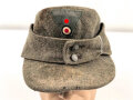 Heer, Feldmütze Modell 1943 aus spätem Material, getragenes Stück mit Reparaturstellen