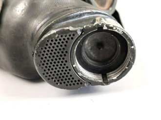 Gasmaske Wehrmacht, datiert 1940, weiches Gummi