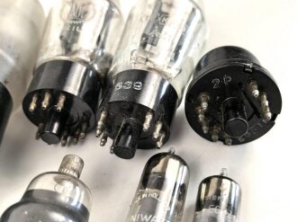 Konvolut Röhren, meist Zivil und womöglich Nachkriegsfertigungen. Funktion  icht geprüft