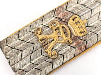 Preussen, einzelnes Schulterstück für einen Leutnant im Grenadier Regiment 11 Breslau