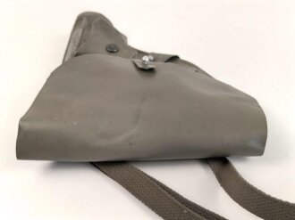 Bundeswehr, Signal - Leuchtpistolentasche in gutem  Zustand