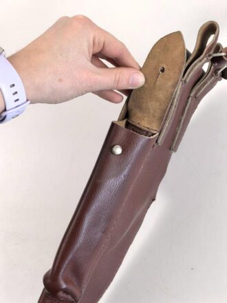 DDR, Tasche für PM63 ( Maschinenpistole Modell 1963 der polnischen Armee) Nationale Volksarmee, guter Zustand