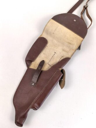 DDR, Tasche für PM63 ( Maschinenpistole Modell 1963 der polnischen Armee) Nationale Volksarmee, guter Zustand