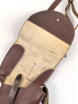 DDR, Tasche für PM63 ( Maschinenpistole Modell 1963 der polnischen Armee) Nationale Volksarmee, guter Zustand