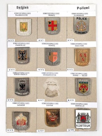 Belgien, Sammlung Abzeichen der Polizei, teils auf Karton...