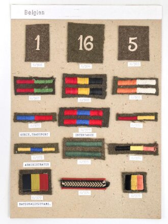Belgien, Sammlung Stoffabzeichen, auf Karton geklebt