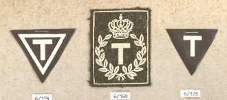 Belgien, Sammlung Ärmelabzeichen, auf Karton getackert