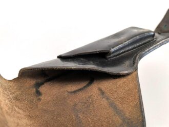 Pistolentasche schwarzes Leder, ohne Bezeichnung, wohl Polizei